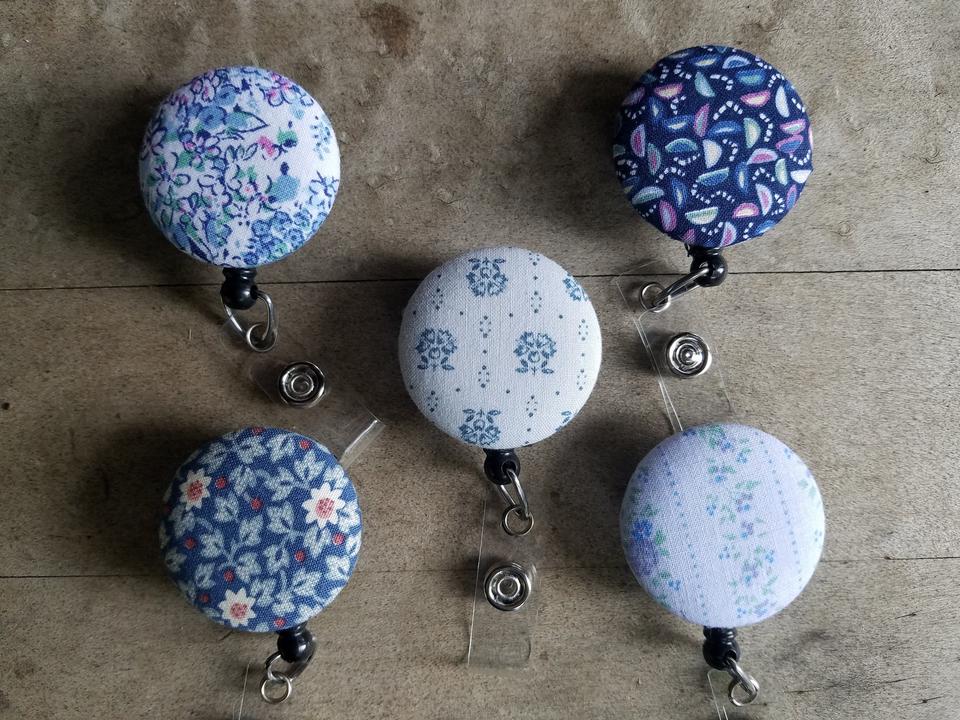 Blue Badge Reels for work or school IDs.