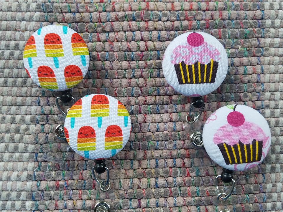 Popsicle or Cupcake Badge Reels
