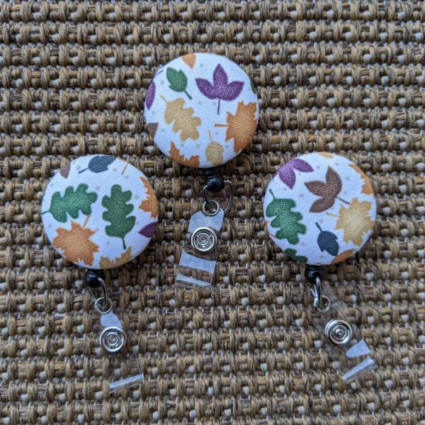 Fall leaves Badge Reel
